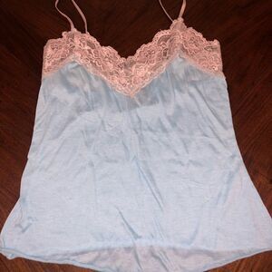 Light blue and white lace Daytrip tank top